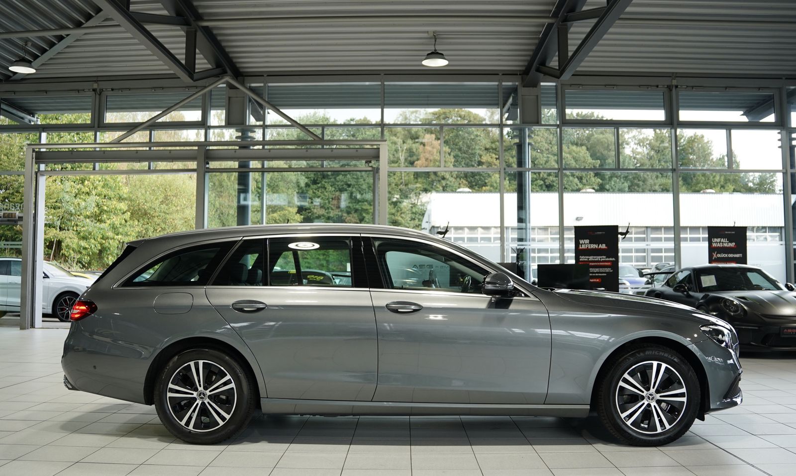 Mercedes Benz E 220