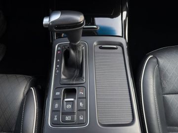 Kia Sorento 2.2D AT AWD GT Line Standheizung AHK GD