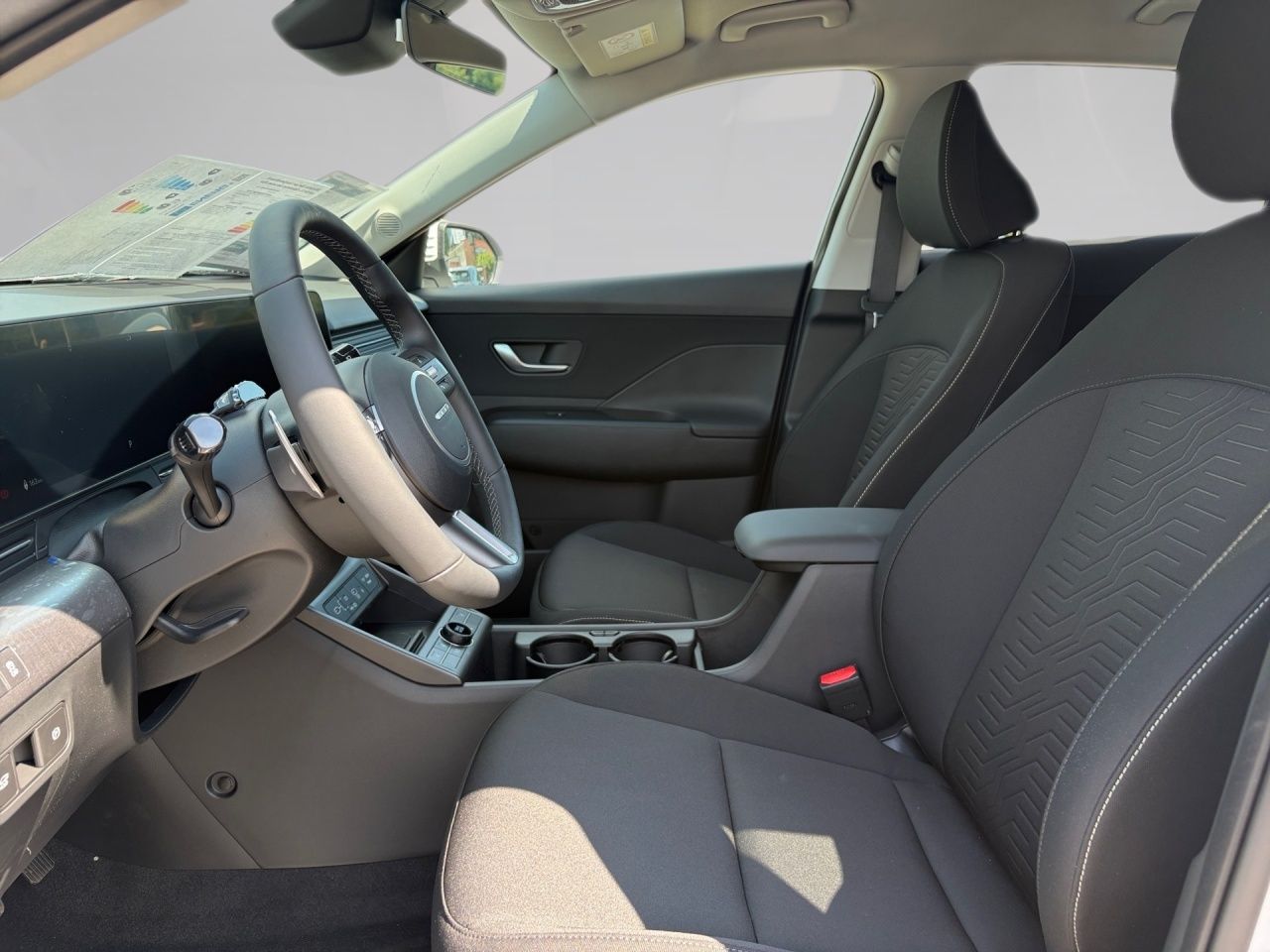 Fahrzeugabbildung Hyundai KONA TREND 2xKlima 360 ACC AUT Akustikglas Kam.