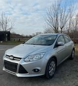 Ford Focus 1.6 _2011_ 67.000km - Ford Focus aus 2011: 2.0