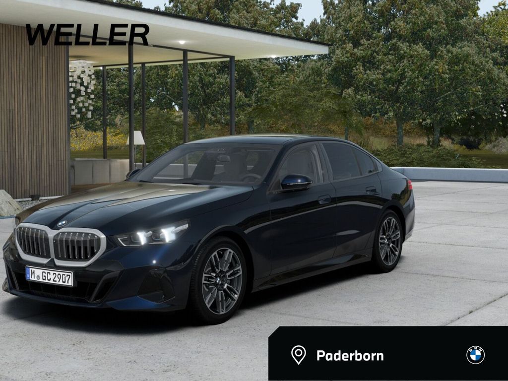 Image of BMW 540