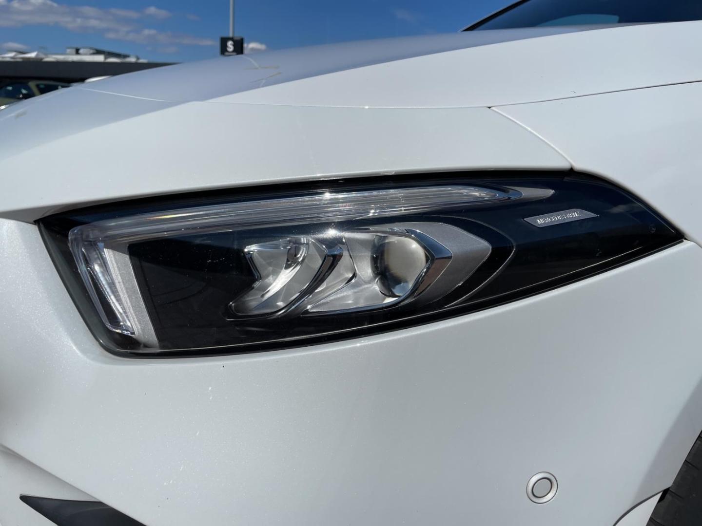 Mercedes-Benz A 250 e AMG*AHK*PANO*RFK*NAVI*LED