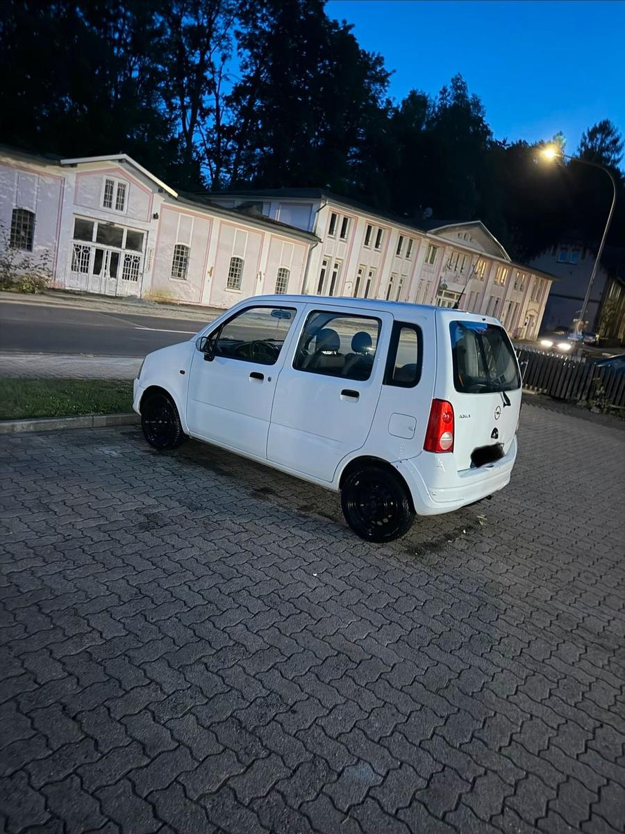 Opel Agila