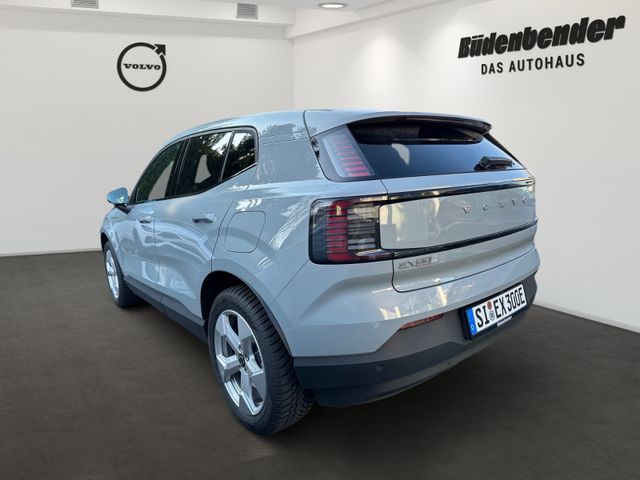 Volvo EX30 Plus 2WD Pure Electric