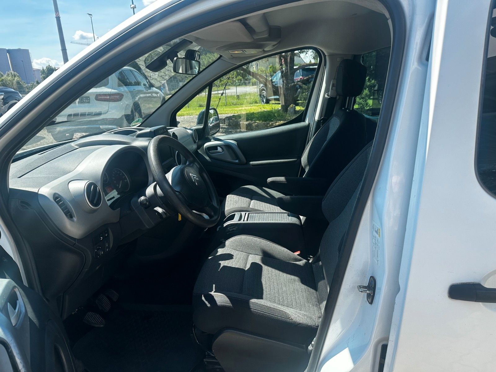 Fahrzeugabbildung Citroën Berlingo Kombi XTR