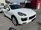 Porsche Cayenne Diesel/ Navi/ Xenon/ ACC/ Pano - Porsche Gebrauchtwagen in Heilbronn