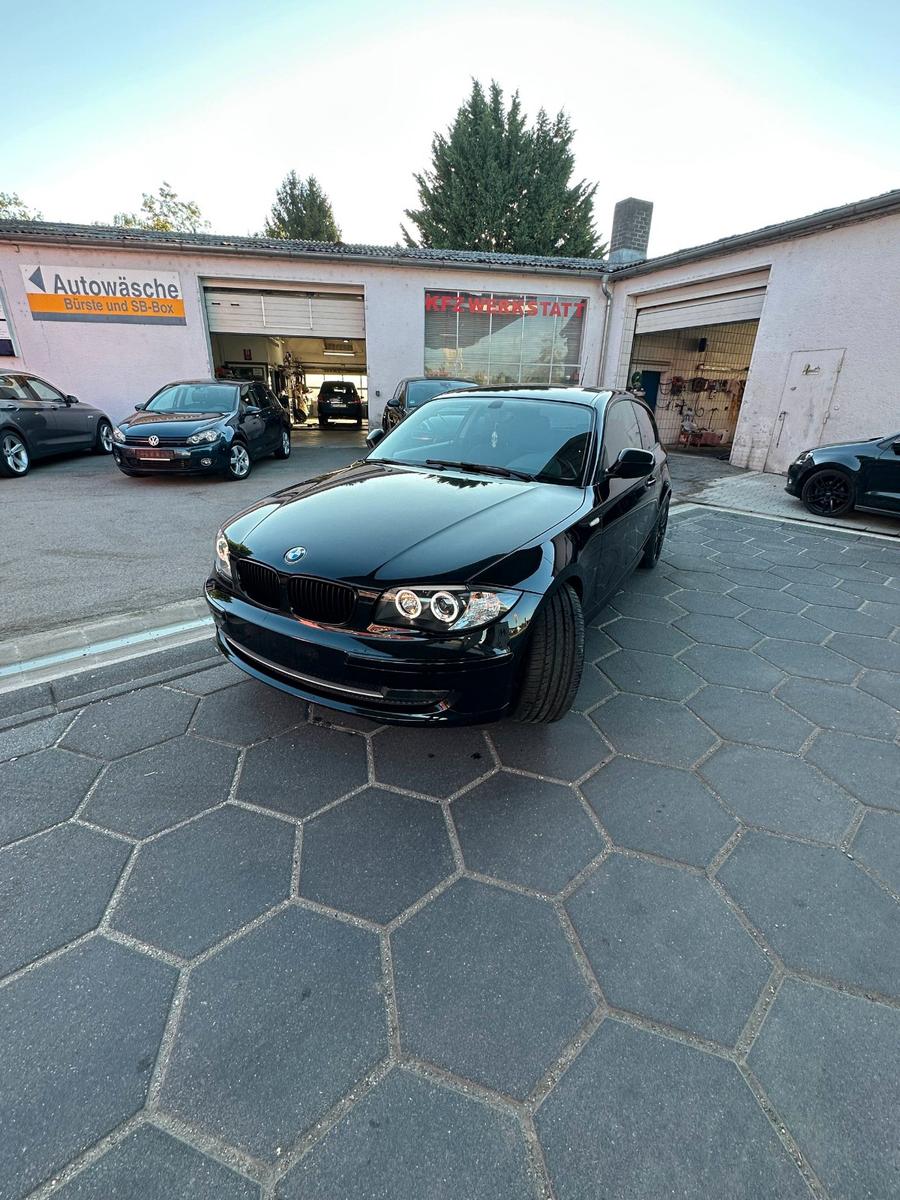 BMW  BMW 116i E81 | TÜV NEU | Neue Reifen | Top Zust