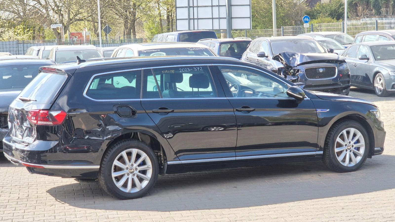 Volkswagen Passat Variant GTE*PDC*Navi*LM F.*Start/Stop