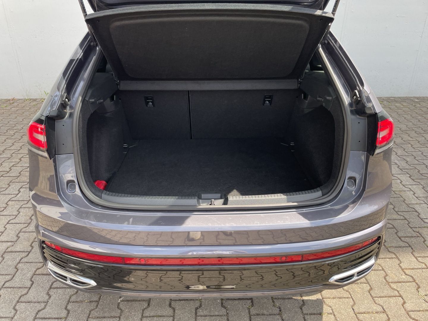 Taigo 1.5 TSI DSG R-Line Kamera/AHK/ACC/Navi Pro