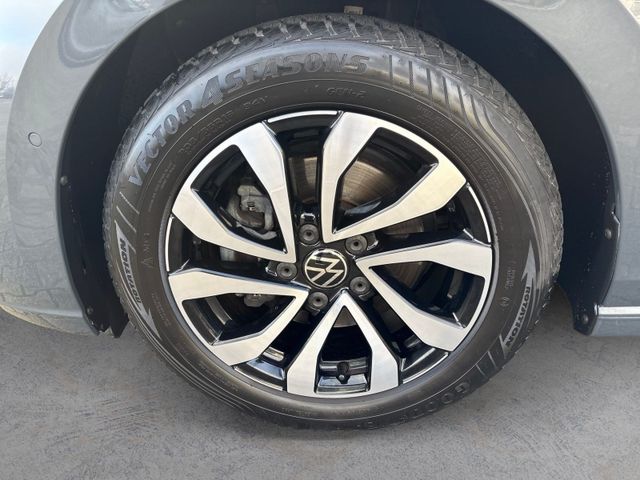 Golf VIII 2.0 TDI DSG ACTIVE IQ.LIGHT+AHK+ACC+HU