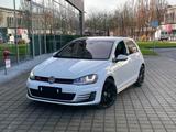 Volkswagen Golf VII Lim. GTI Performance BMT PANO/RFK/SPURH - Volkswagen: GTI R