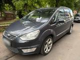 Ford Galaxy Titanium 2.0 TDCI 7 Sitzer - Ford Galaxy aus 2010: Titanium