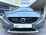 Volvo V60 Cross Country Summum Aut. Navi Leder Xenon - gebrauchte Volvo V60 Cross Country aus dem Jahr 2016