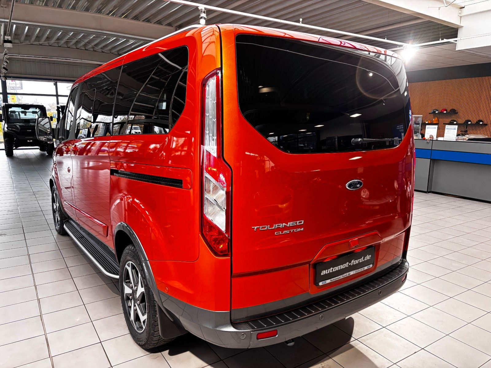 Ford Tourneo Custom 320 L1  Active*Bi-Xenon*Navi*ACC foto 9