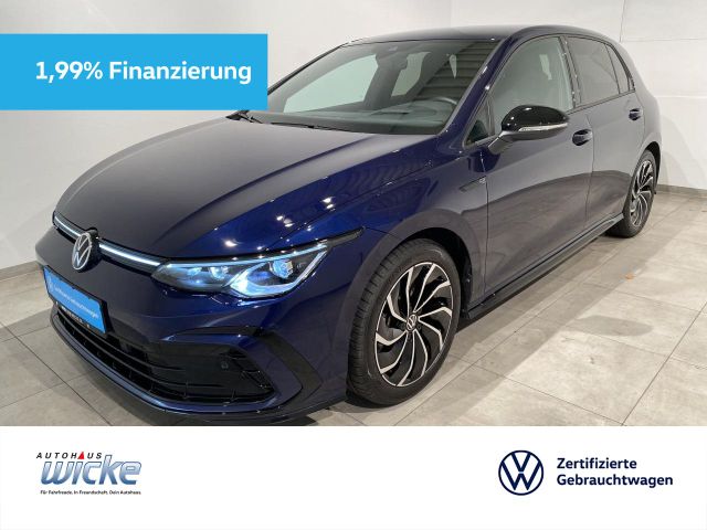 Golf VIII 2.0 TSI DSG R-Line NAVI KLIMA PDC LED