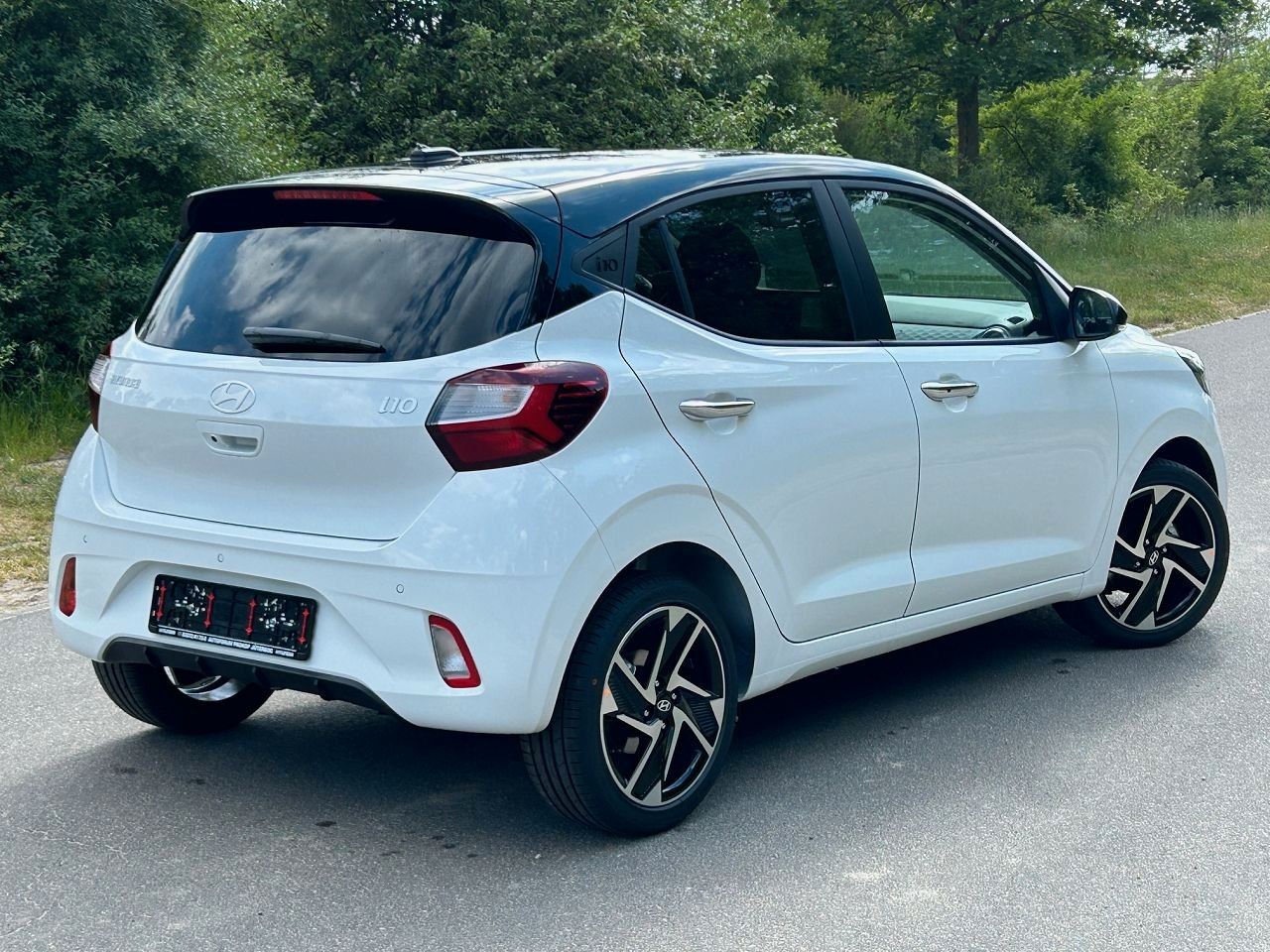 Fahrzeugabbildung Hyundai i10 1.2 Prime AT *Nav*Sitzhzg*Lenkradhzg*Kamera*