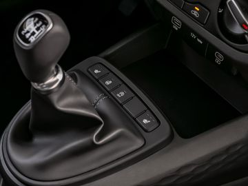 Hyundai i10 1.2 Benzin 5-Gang Trend Navi Apple CarPlay