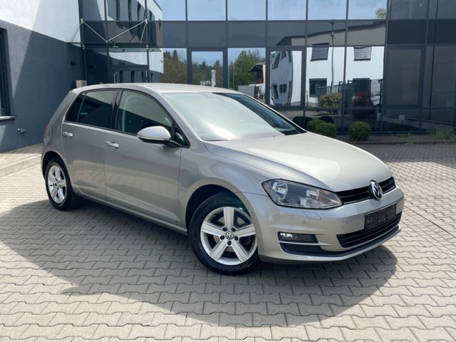 Volkswagen Golf VII 1.2 TSI Comfortline*Standheizung*ParkAs