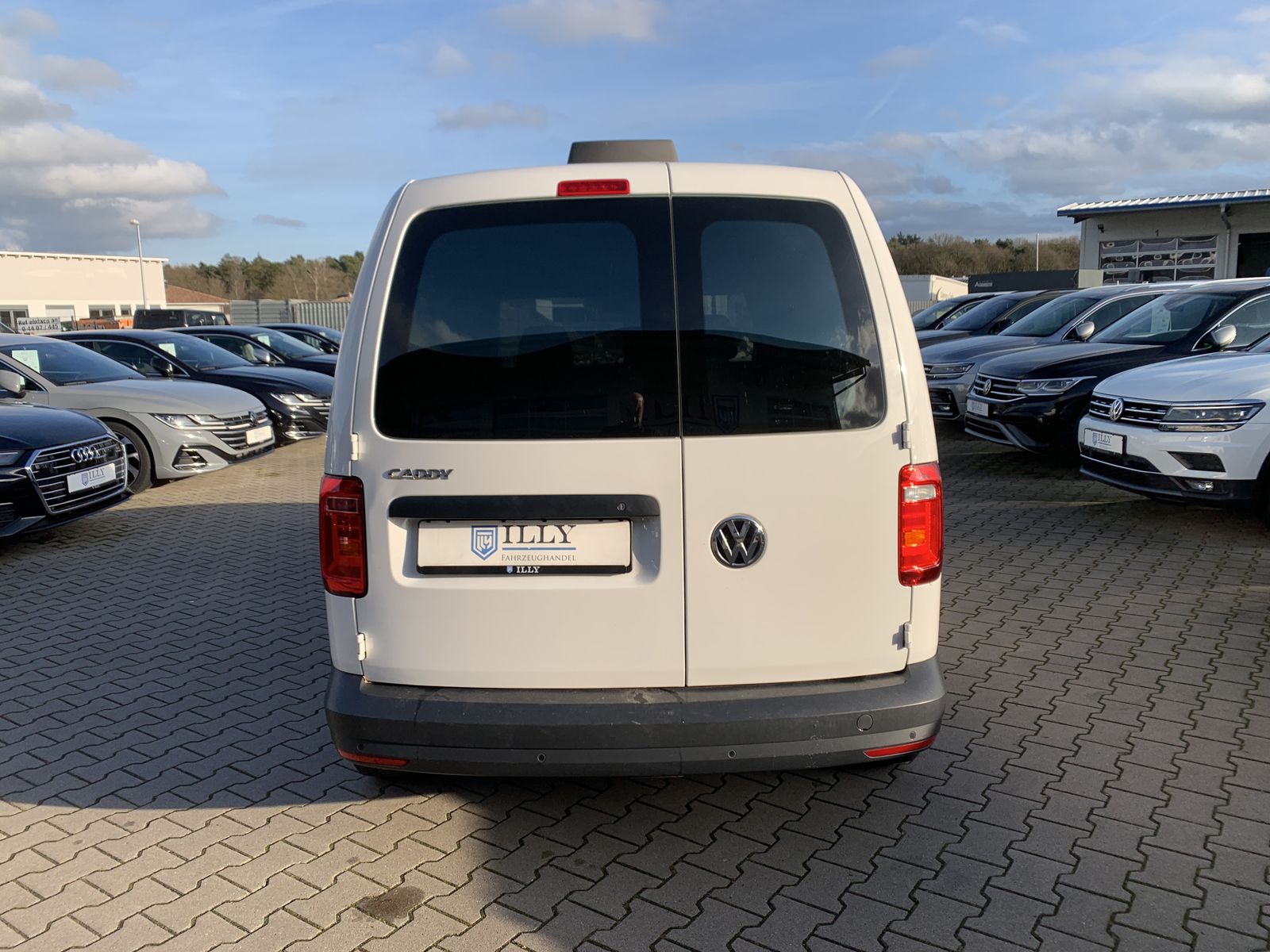 Fahrzeugabbildung Volkswagen Caddy 2.0 TDI*Kasten*BMT*Klima*ELFH*ZV*