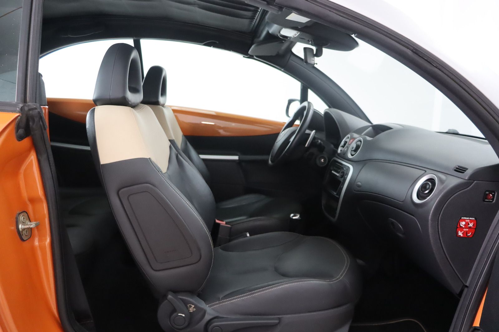 Fahrzeugabbildung Citroën C3 Pluriel 1.6 16V * Leder * Tempomat