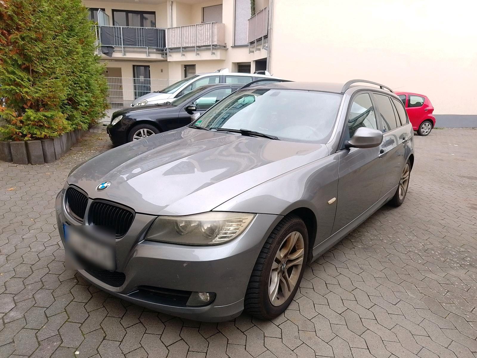 BMW 320
