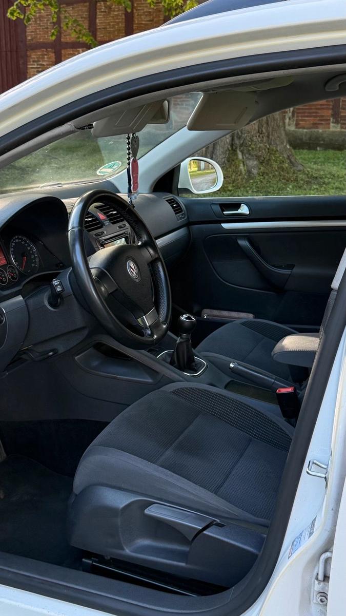 Volkswagen Golf 2009 — photo 9