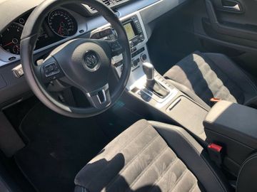 Volkswagen Passat CC - 2