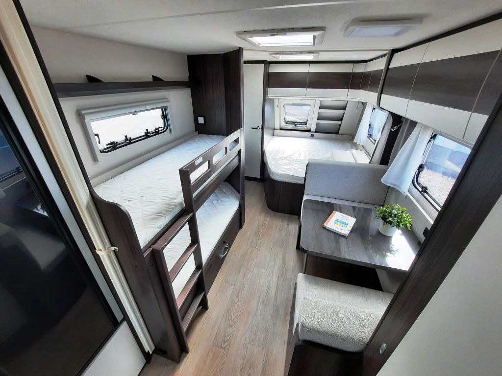 Fahrzeugabbildung Hobby Prestige 720 UKFe Verfüg./Sparen Sie 5.903,- €