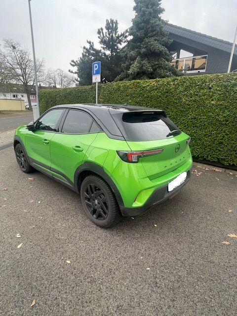 Fahrzeugabbildung Opel Mokka e GS Line AT // Navi, KlimaAT, Scheinwerfe