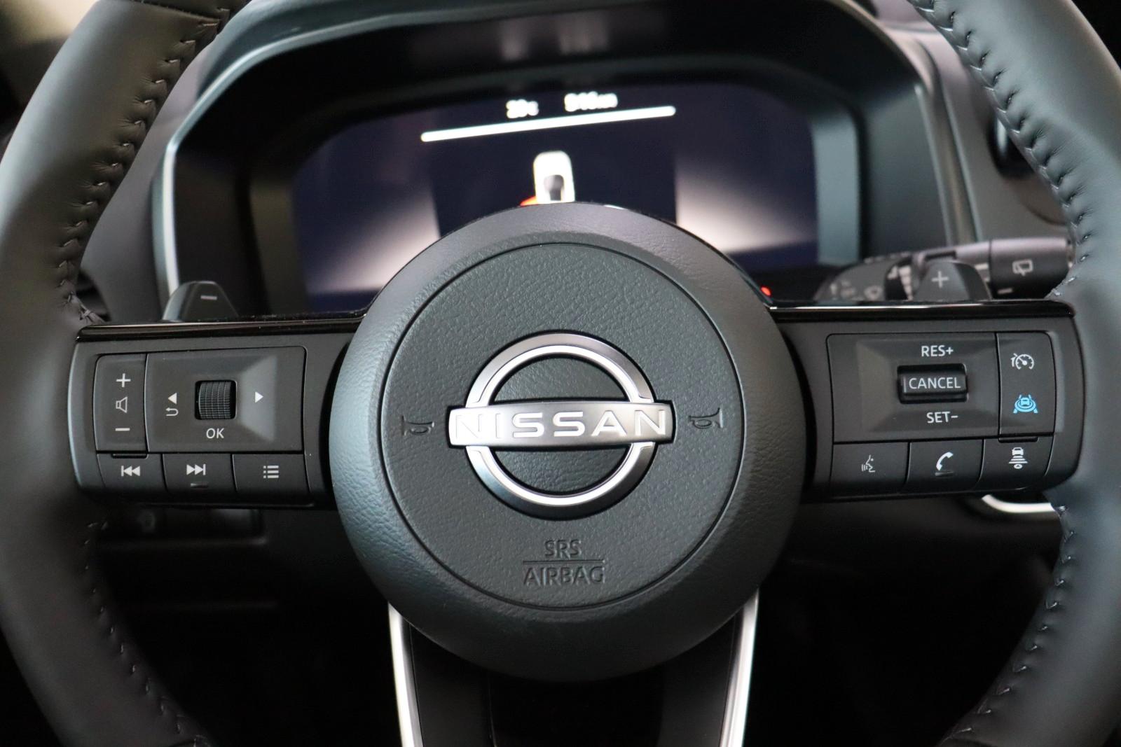 Nissan Qashqai 1.3 N-Connecta Pdach LED TLeder SOFORT, миниатюра 9
