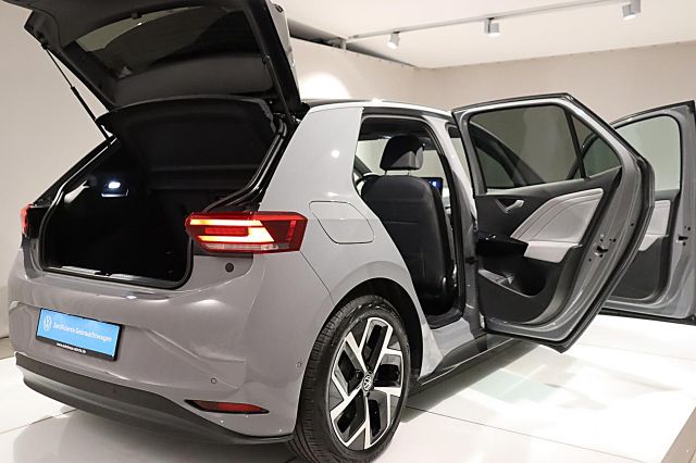 ID.3 Pro TravelAssist ACC Winterräder Kamera erg