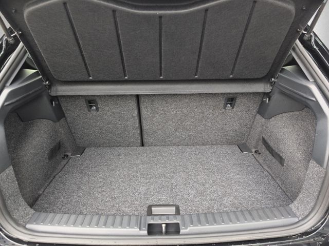 Ibiza 1.0 TSI FR KAMERA+LED+NAVI+SIHZ+KLIMAAUTO.