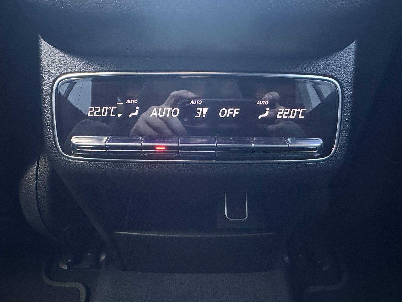 Fahrzeugabbildung Mercedes-Benz GLE 350de 4Matic AMG-Line NAV+LED+AHK+HEAD-UP+DD