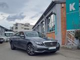 Mercedes-Benz E 220 d 4Matic Exclusive *Comand* High-End*Panor - gebrauchte Mercedes-Benz E 220 aus dem Jahr 2020