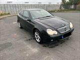 Mercedes-Benz Mercedes CL 220 - Mercedes-Benz CL-Klasse mit Diesel-Antrieb