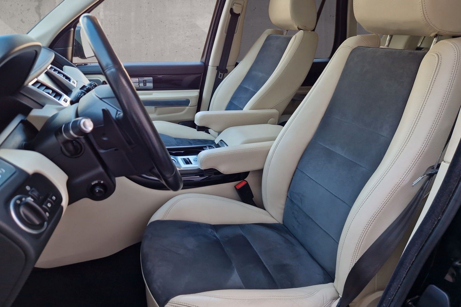 Fahrzeugabbildung Land Rover Range Rover Sport*Schiebedach*Motorrevision