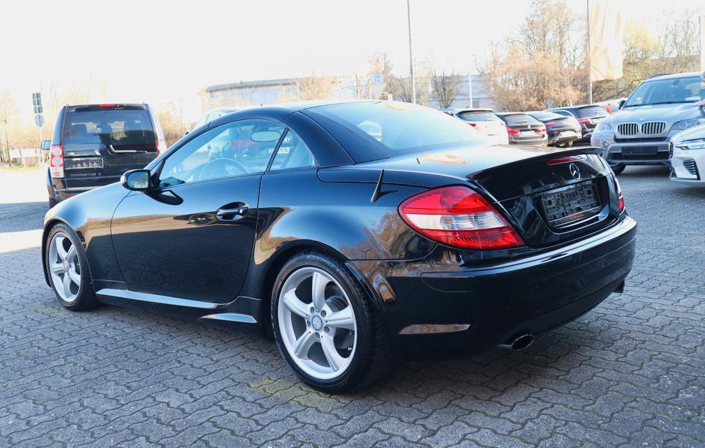 Mercedes-Benz SLK 200