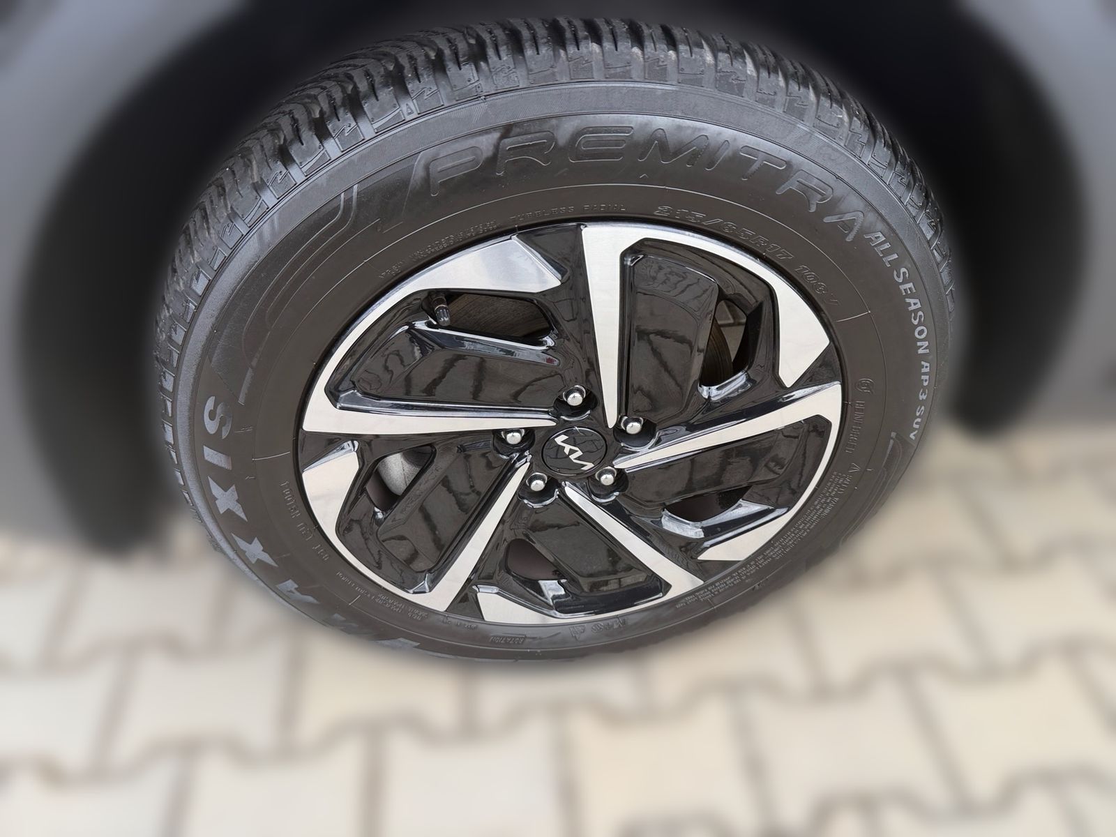 Fahrzeugabbildung Kia SPORTAGE 1.6T 2WD VISION KOM