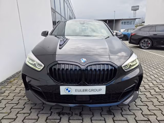 BMW 118 iA MSport SHZ LED LCProf DAB Tempomat