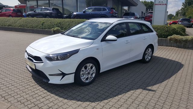 Kia Ceed SW 1.5 T-GDI KLIMA BLUET SITZH KAMERA PDC