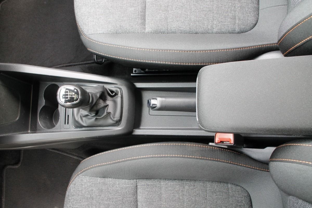 Fahrzeugabbildung SKODA Fabia Combi 1.0 TSI Ambition OPF CLEVER