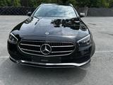 Mercedes-Benz E 300 E -Klasse T-Modell E 300 e - Mercedes-Benz E 300 mit Hybrid-Antrieb