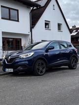 Renault Kadjar ENERGY TCe 130 Limited Limited - Renault Kadjar Gebrauchtwagen in München