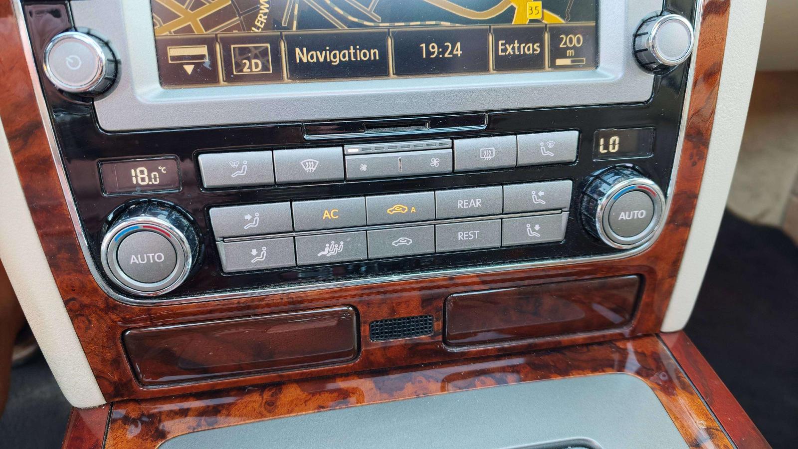 Volkswagen Phaeton TÜV Neu Kamera Navi Sitzheiz. LEDER Xeno