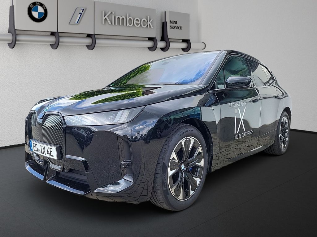 BMW iX