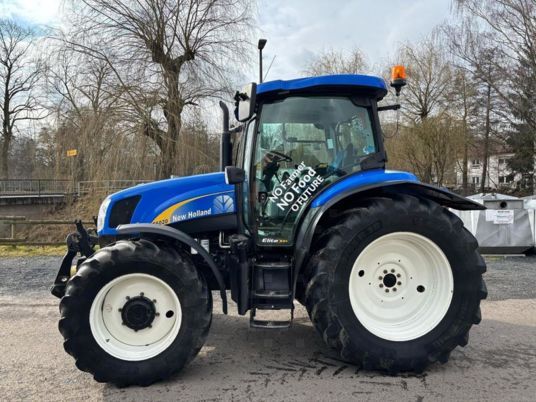 New Holland T 6020 Elite