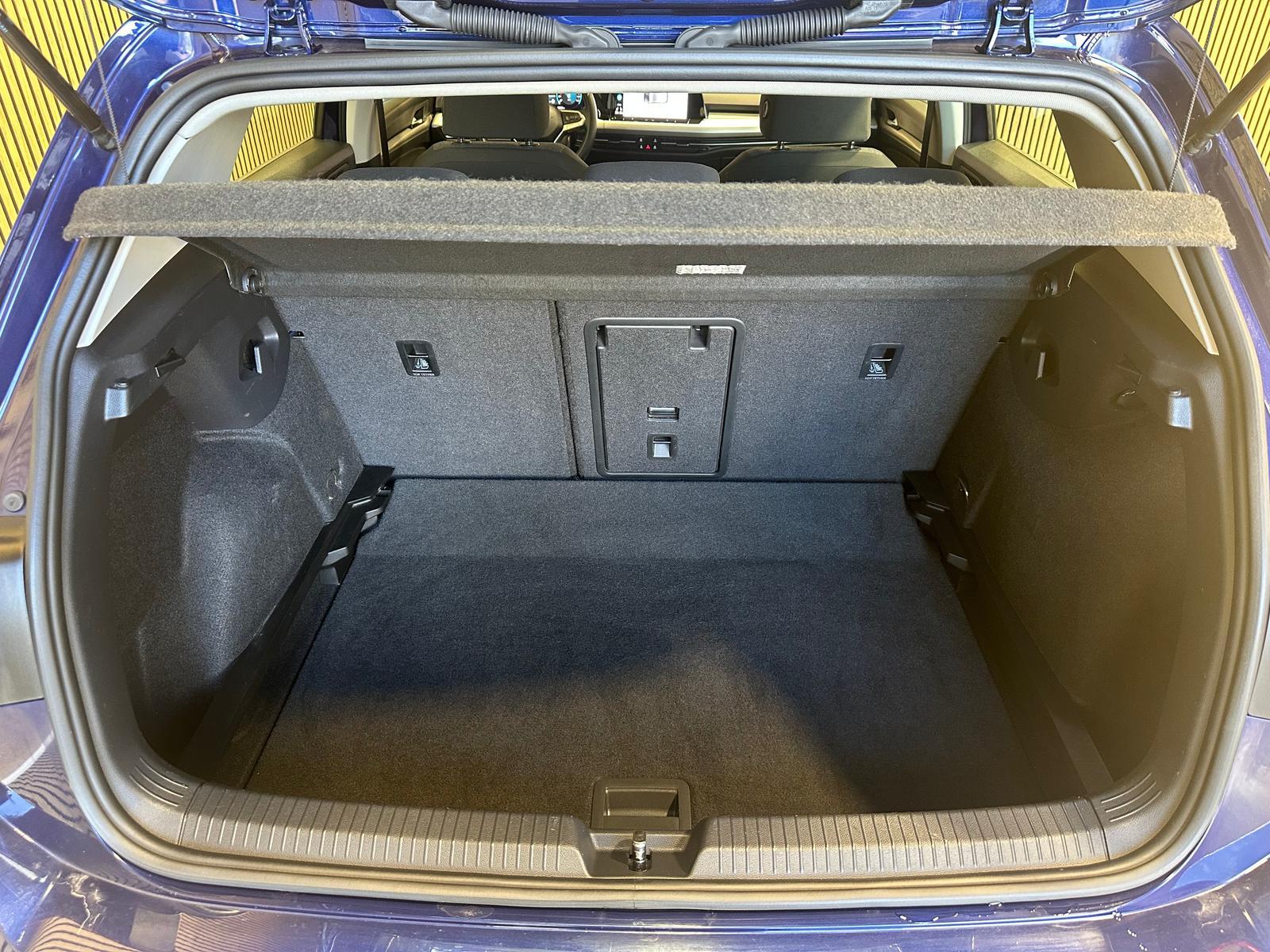 Volkswagen Golf 2.0 TDI Life Navi H&K ALU17Z ACC SHZ, миниатюра 24