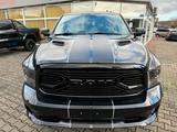 Dodge RAM 5.7 V8 HEMI SPORT OFFROAD PAKET LEDER 4x4 - gebrauchte Dodge RAM aus dem Jahr 2018