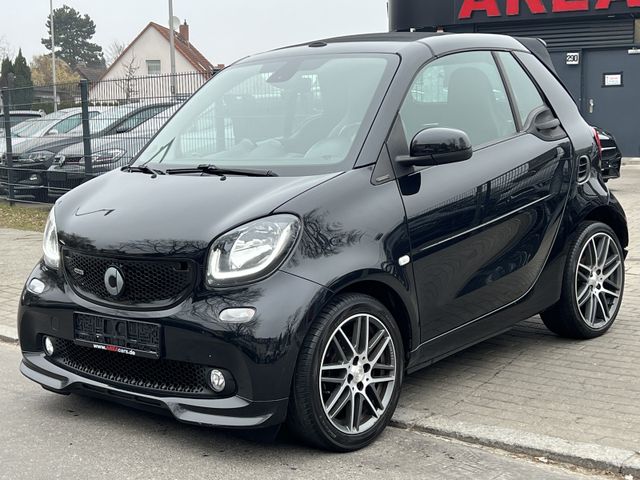 Smart fortwo cabrio Brabus Xclusive LED NAVI JBL KAM