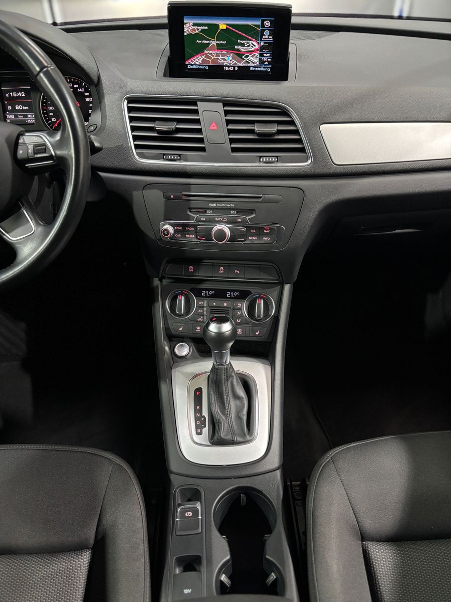 Fahrzeugabbildung Audi Q3 1.4 TFSI #LED#AHK#PDC#Keyless